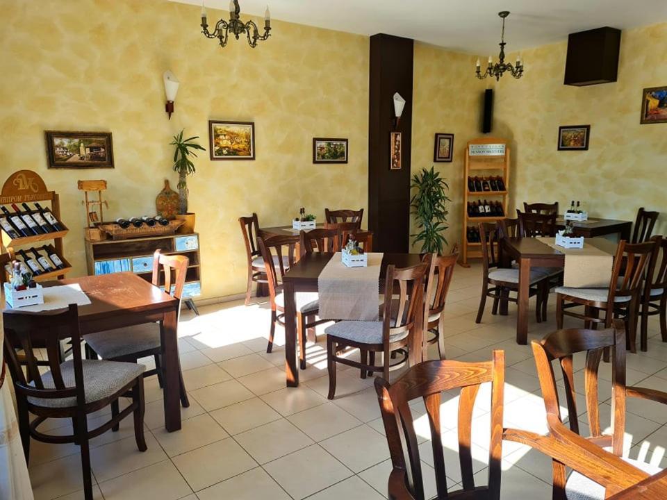 Family Hotel Bela Triavna Exterior foto